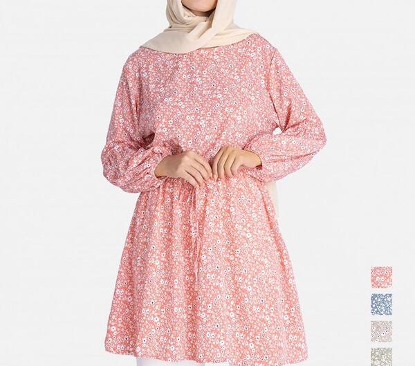 عکس مدل مانتو جلو بسته با پارچه گلدار