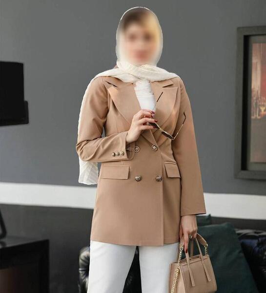 عکس مدل مانتو قهوه ای شیک دخترانه