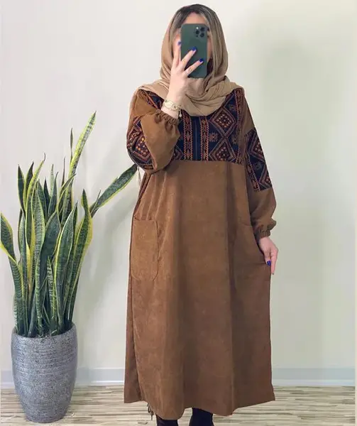 عکس مدل مانتو قهوه ای تیره