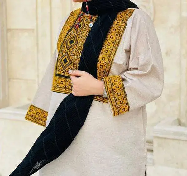 عکس مدل مانتو طرح سنتی دو تیکه