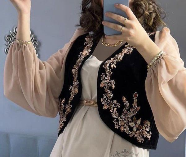 عکس مدل مانتو طرح سنتی دو تکه