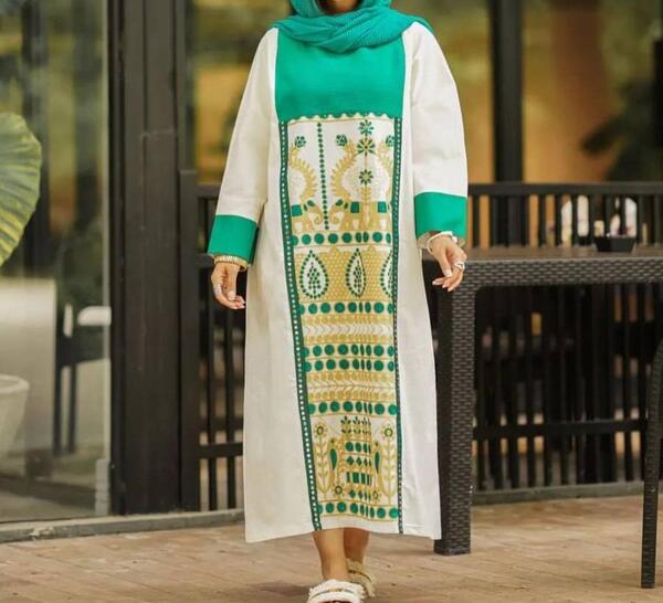 عکس مدل مانتو طرح دار جلو بسته
