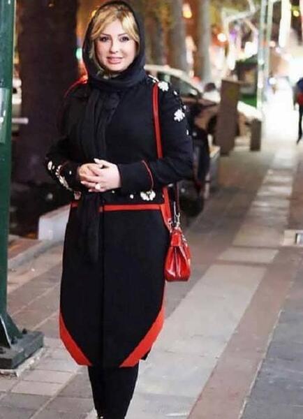 عکس مدل مانتو مخمل نیوشا ضیغمی در برنامه دورهمی