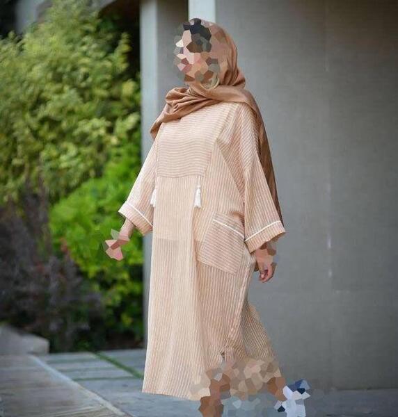 عکس مدل مانتو شیک و باکلاس جلو بسته اینستاگرام