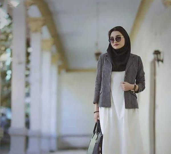 عکس مدل مانتو شیک و باکلاس جلو بسته دانشجویی