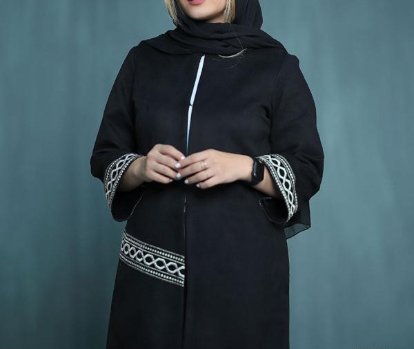عکس مدل مانتو ساده جدید دکمه دار