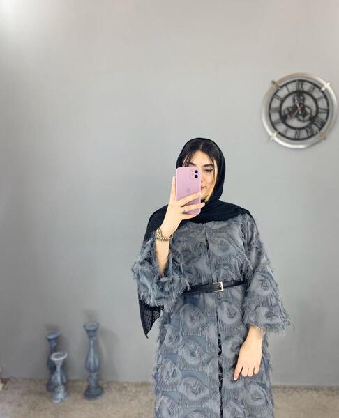 عکس مدل مانتو مشکی با پارچه ریش ریشی
