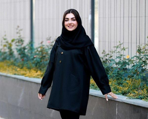 عکس مدل مانتو دانشجویی جلو بسته کوتاه