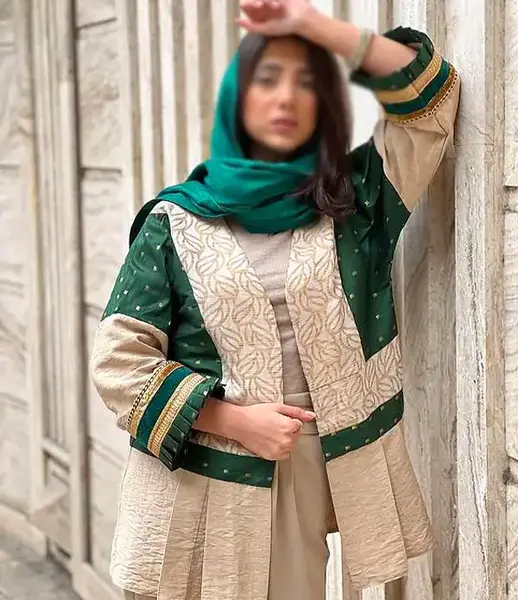 عکس مدل مانتو خامه دوزی جلو باز