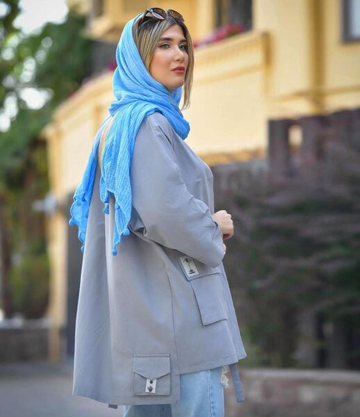 عکس مدل مانتو کوتاه آبی روشن