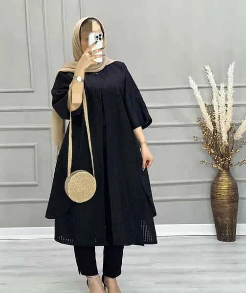 عکس مانتو بلند مشکی مجلسی