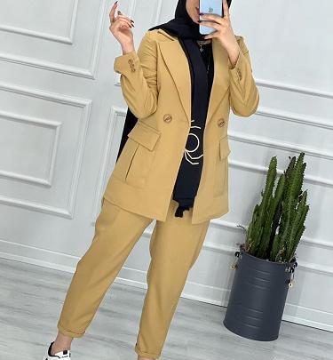 عکس مانتو کتی با شلوار مام استایل