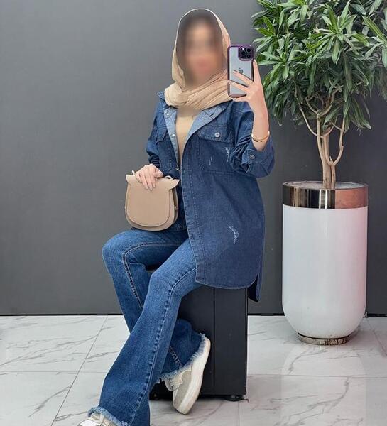 عکس دختر با مانتو شلوار لی