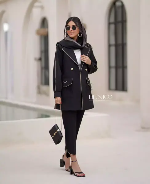 عکس مدل مانتو مشکی کوتاه جدید دخترانه