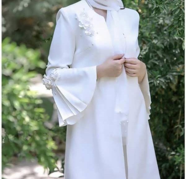 عکس مانتو سفید دخترانه