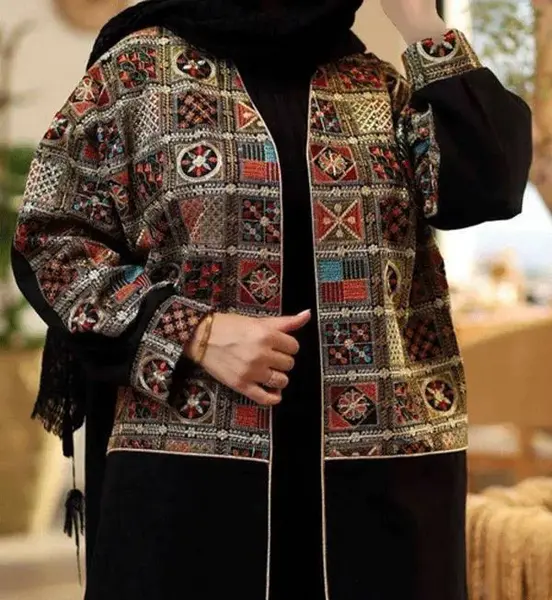 عکس مانتو سنتی کوتاه