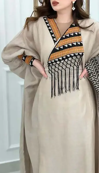 عکس مانتو سنتی جلو بسته