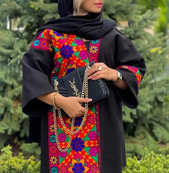 عکس مانتو سنتی جلو بسته