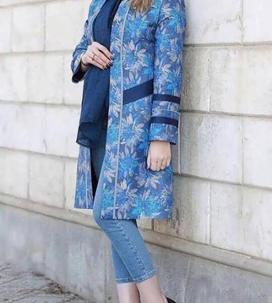 عکس مدل مانتو با پارچه نخی گلدار جدید
