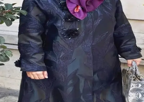 عکس مدل مانتو مشکی جدید طرح دار