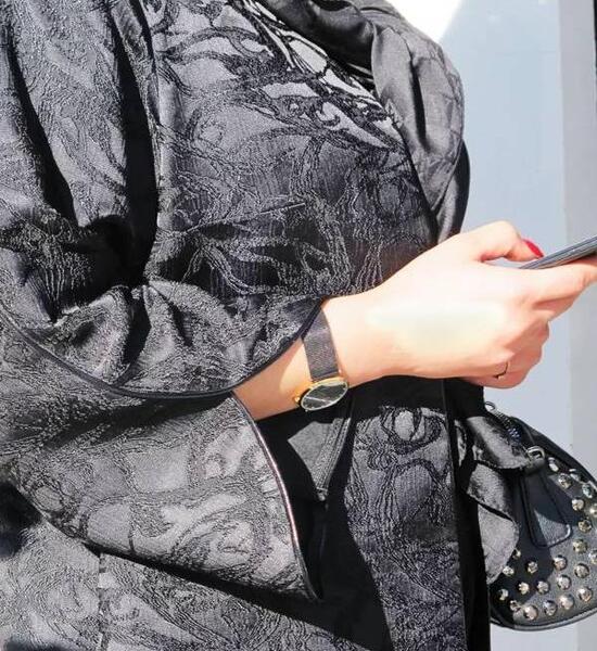 عکس مدل مانتو جدید با پارچه ژاکارد مشکی