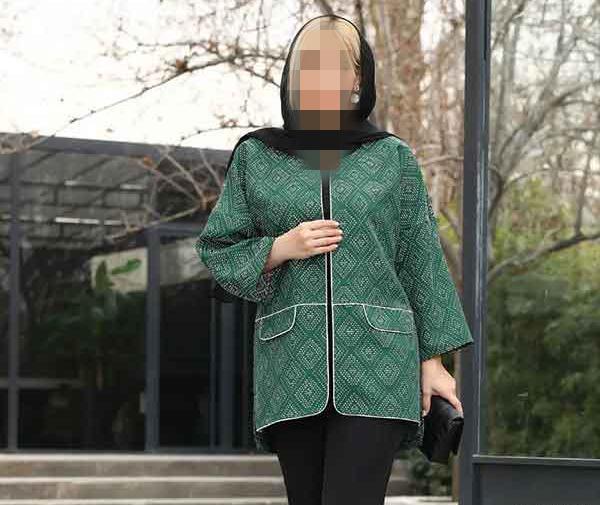 عکس مدل مانتو جدید با پارچه ژاکارد مشکی