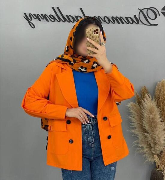 عکس مانتو یقه انگلیسی چهار دکمه