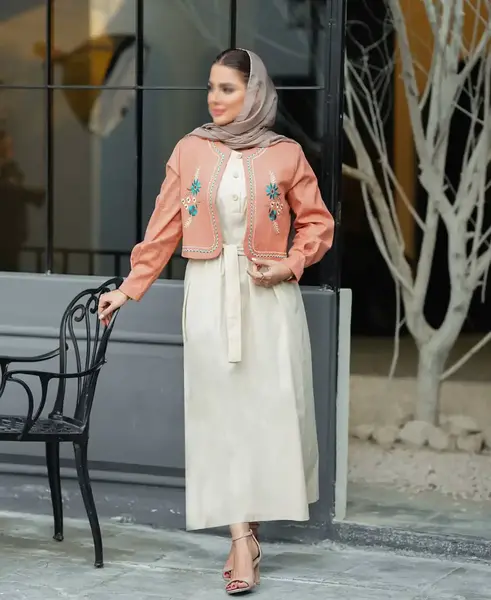 عکس مانتو دامن بیرونی