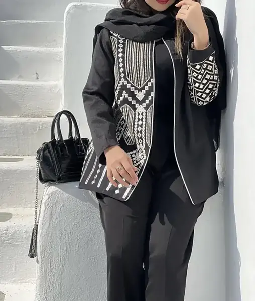 عکس مانتو کتی مشکی شیک