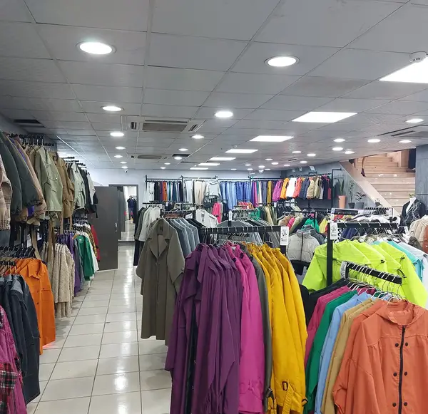 عکس برای مانتو فروشی