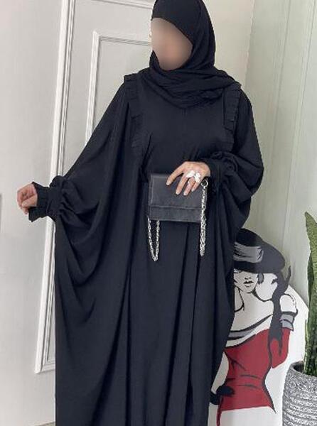 عکس مانتو عبایی جلو بسته