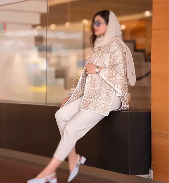 عکس مانتو دخترانه جدید ۱۴۰۳