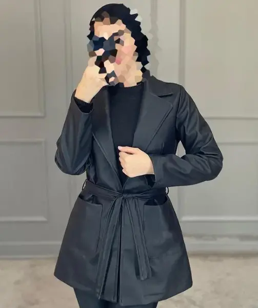 عکس مانتو چرم کوتاه