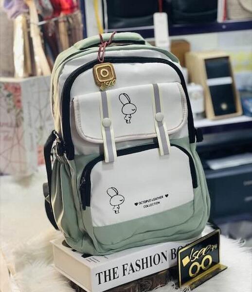 عکس کیف دخترانه فانتزی مدرسه