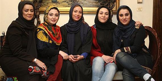 عکس دختران صابر در ستایش