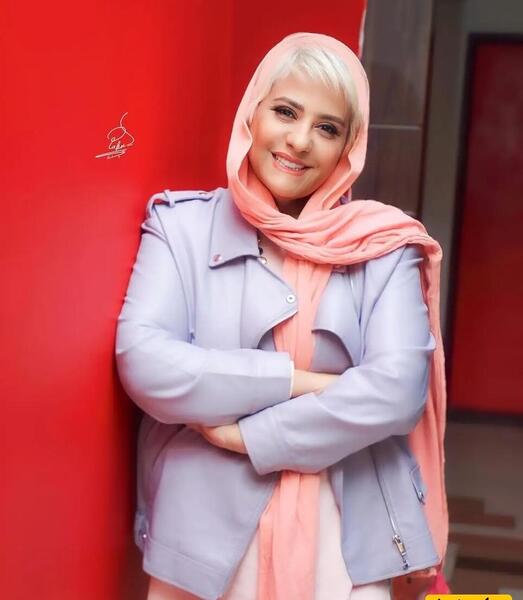 عکس دختر صابر در ستایش 2