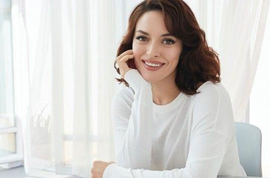 عکس صفیه در اپارتمان بی گناهان