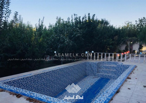 عکس استخر صدف امیریه