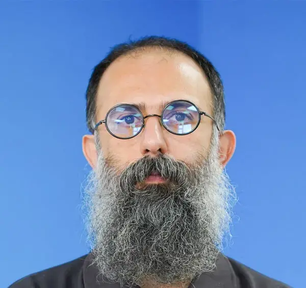 عکس محمدصادق قاسمی