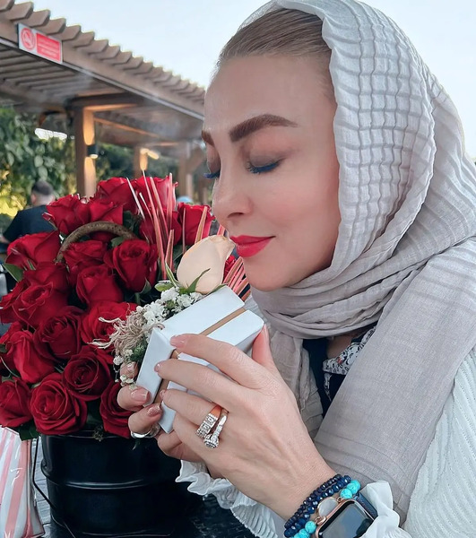عکس ژیلا صادقی در تلویزیون
