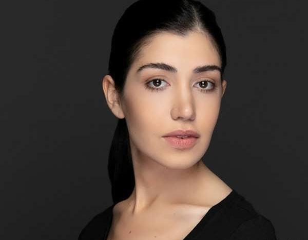 عکس صادقی در فیلم هرچه باداباد