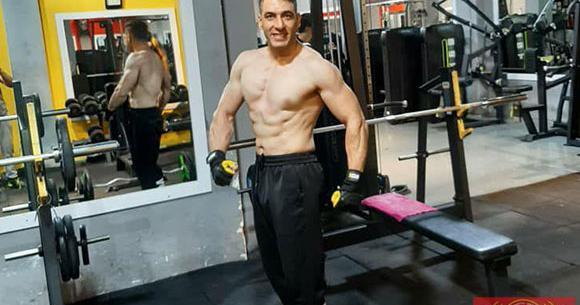 لات عکس صادق احمدی بابادی