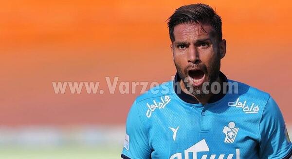عکس صادقی پرسپولیس