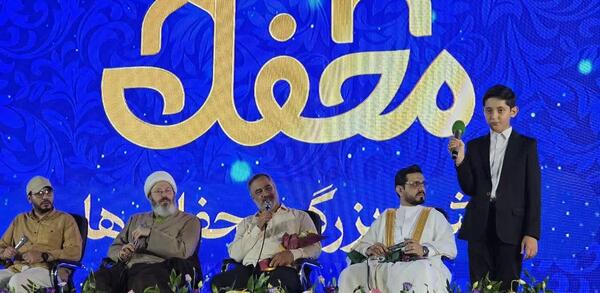 عکس صالح مهدی زاده در محفل