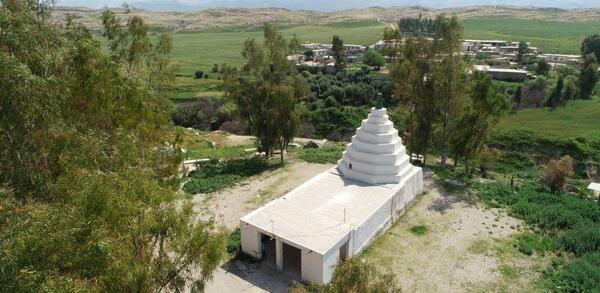 عکس امامزاده سید صالح ایذه