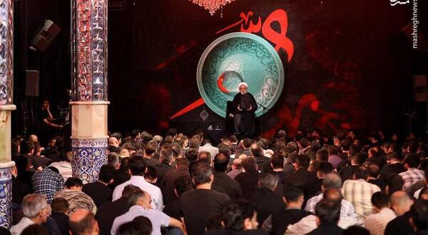 عکس امامزاده صالح در شب