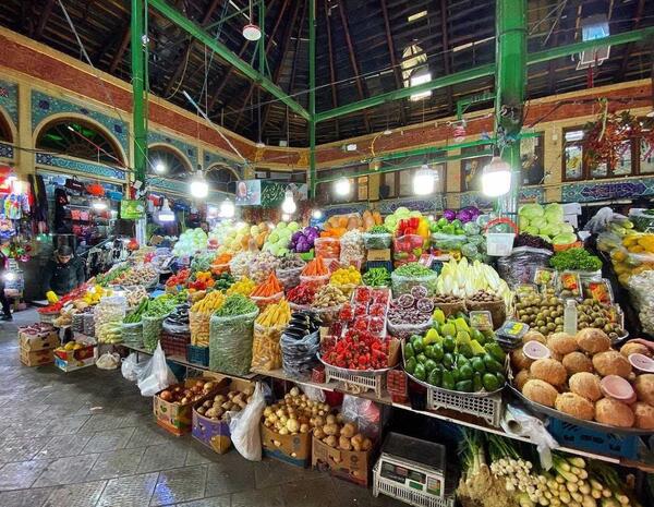 عکس بازار تجریش امامزاده صالح
