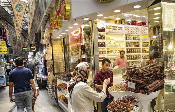 عکس بازار تجریش امامزاده صالح