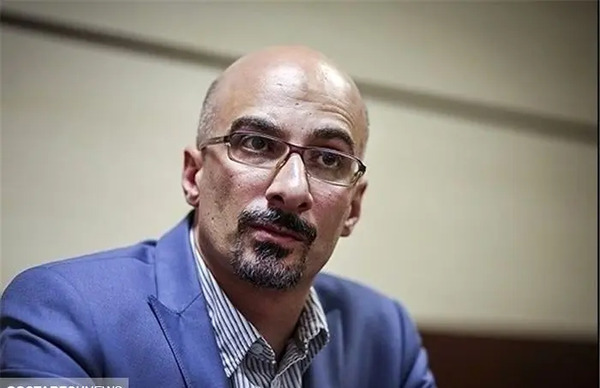 عکس دکتر شهاب الدین طباطبایی