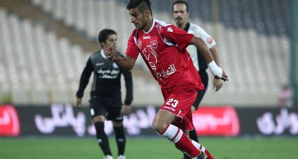 عکس شهاب زاهدی با پیراهن پرسپولیس
